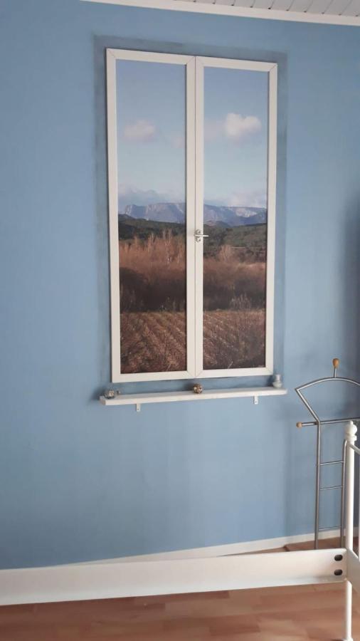 Sur La Bonnefooi Bed & Breakfast Prades-sur-Vernazobre Dış mekan fotoğraf