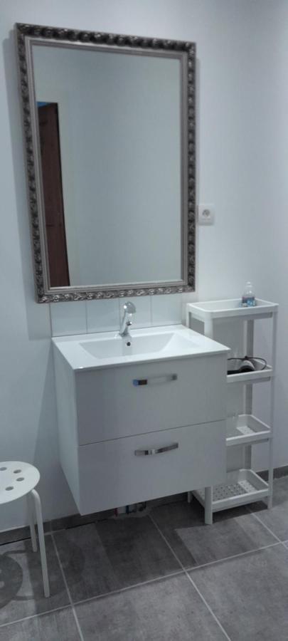 Sur La Bonnefooi Bed & Breakfast Prades-sur-Vernazobre Dış mekan fotoğraf